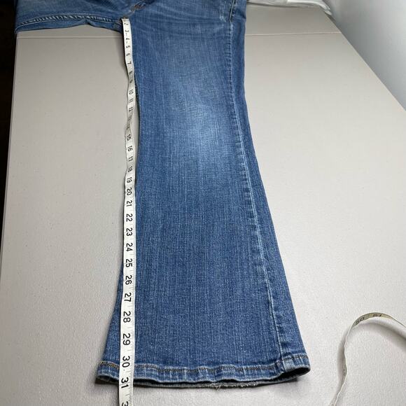 Levi SuperFlow 518 Bootcut Jean Low Rise Denim Whiskers Faded Med Wash Blue 15 M - Picture 10 of 14